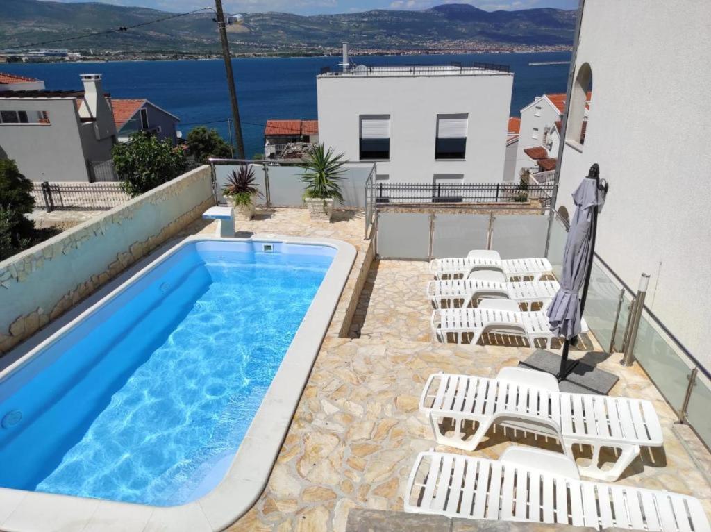 Apartments Sollis Trogir Ngoại thất bức ảnh